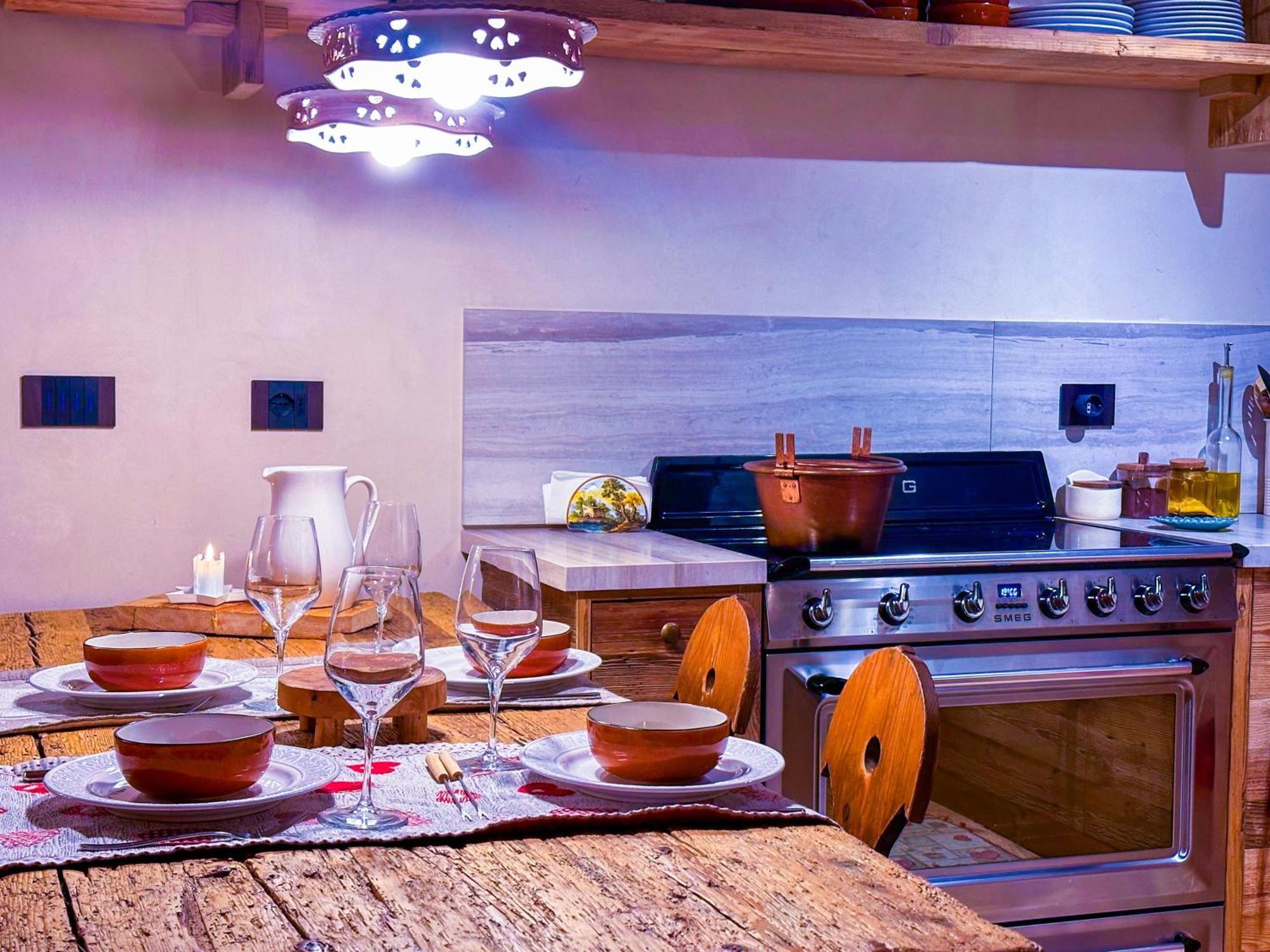 Joivy Modern Family Chalet With Stunning Mountain Views 샴폴루크 외부 사진