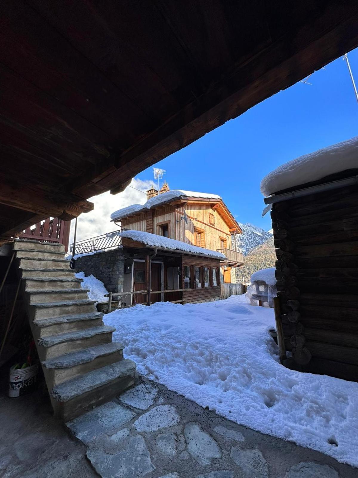 Joivy Modern Family Chalet With Stunning Mountain Views 샴폴루크 외부 사진