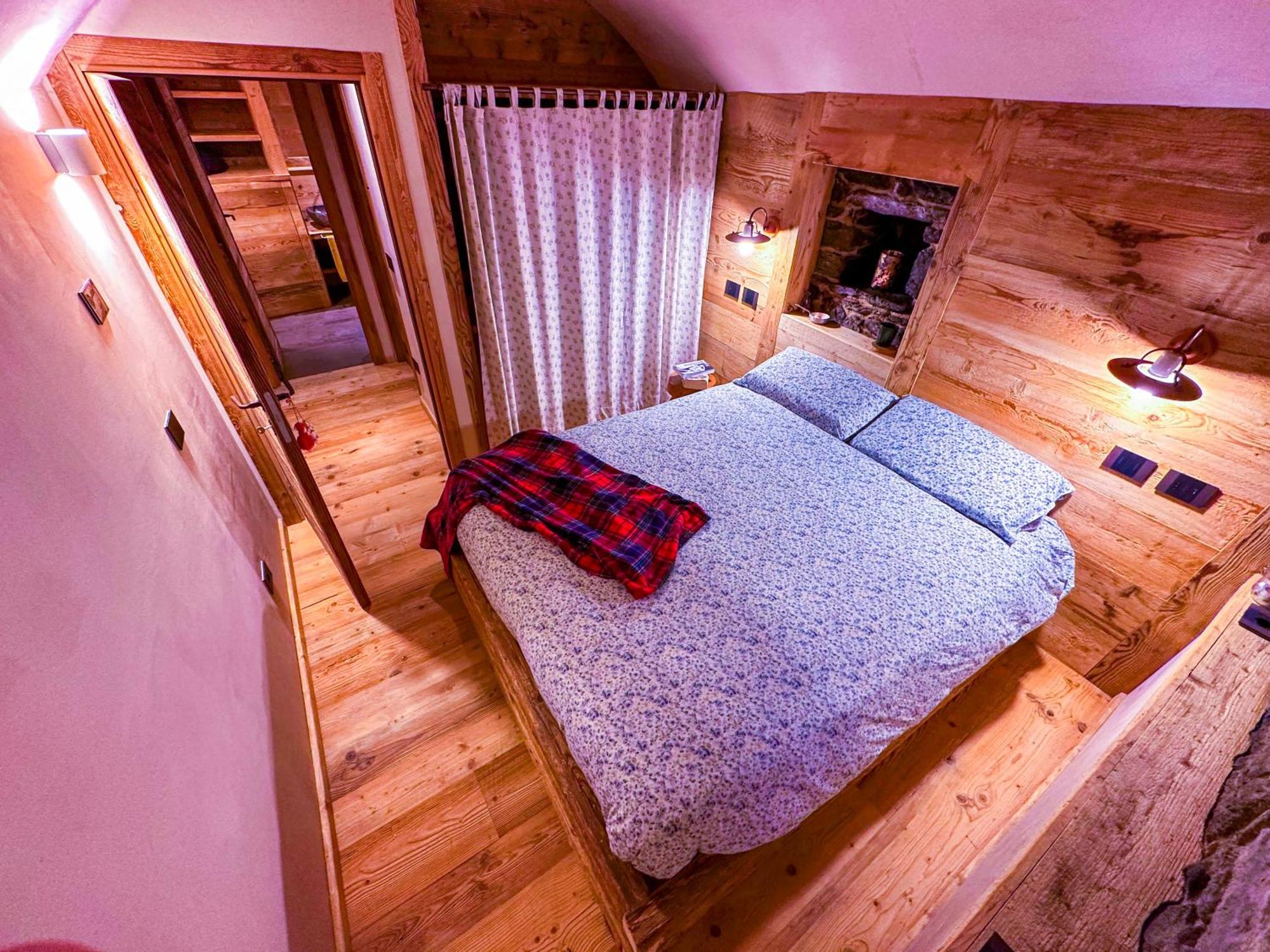 Joivy Modern Family Chalet With Stunning Mountain Views 샴폴루크 외부 사진