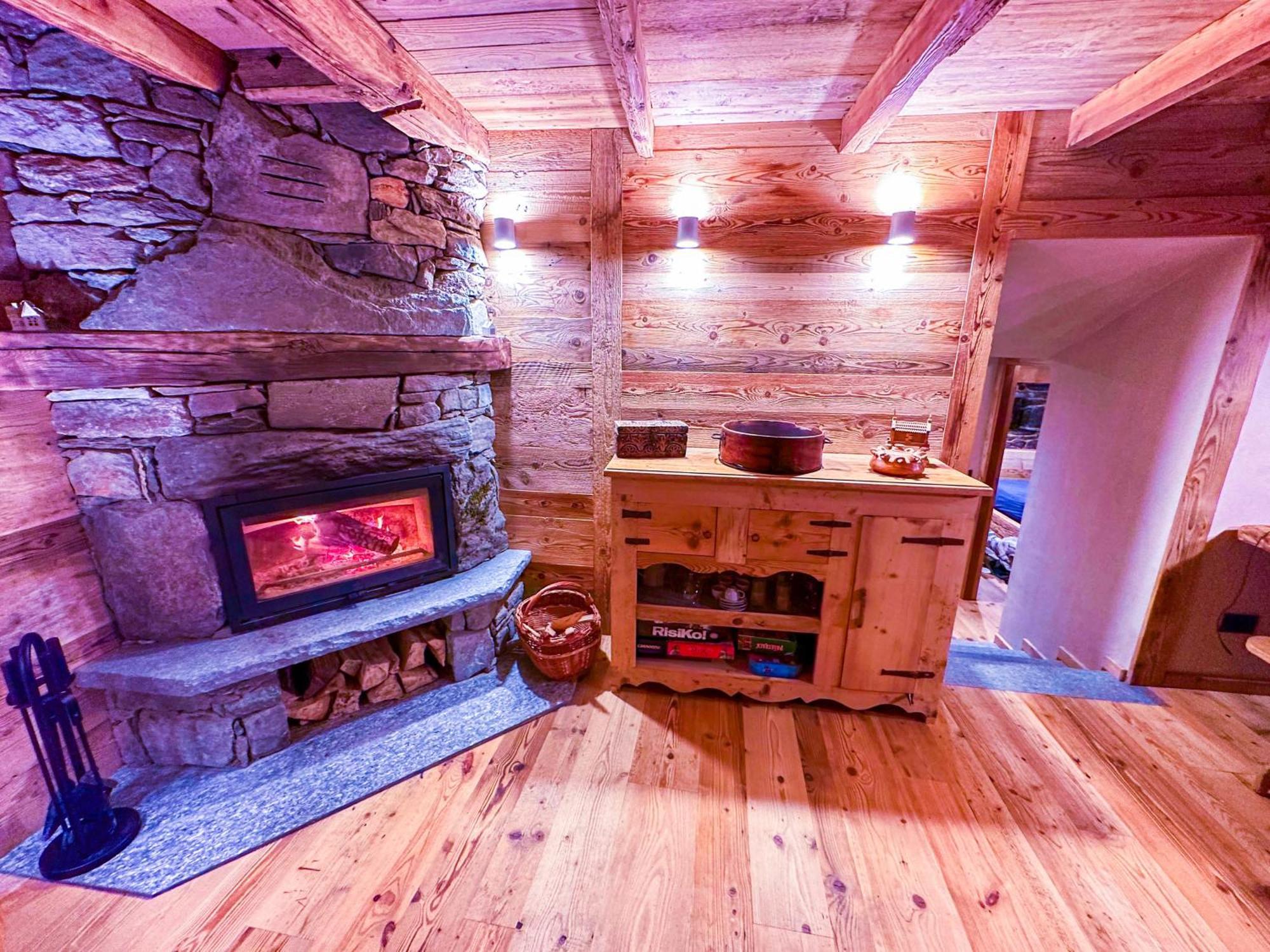 Joivy Modern Family Chalet With Stunning Mountain Views 샴폴루크 외부 사진